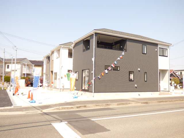 播磨町大中の新築一戸建て♪外観のご紹介♪
